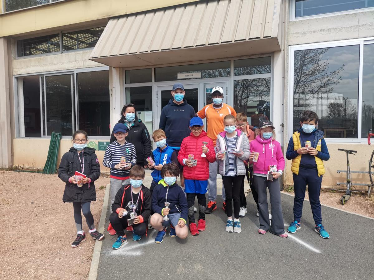 Stages de Pâques au Tennis club Charnay 